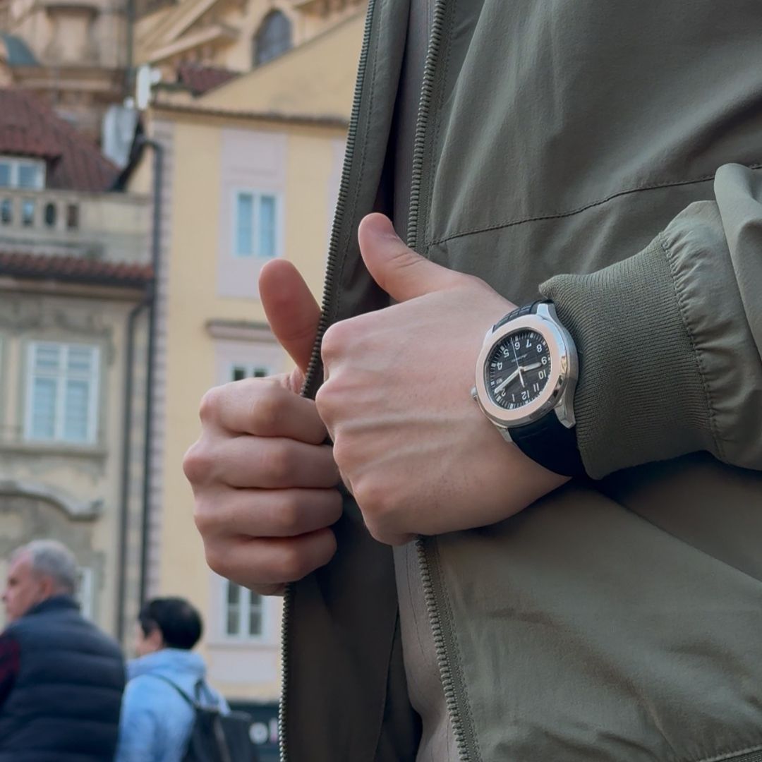 Seikonaut Black | HW Design