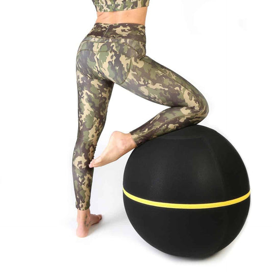Leggins Bodyboo Camo, estampado militar y ajuste perfecto en cintura y glúteos
