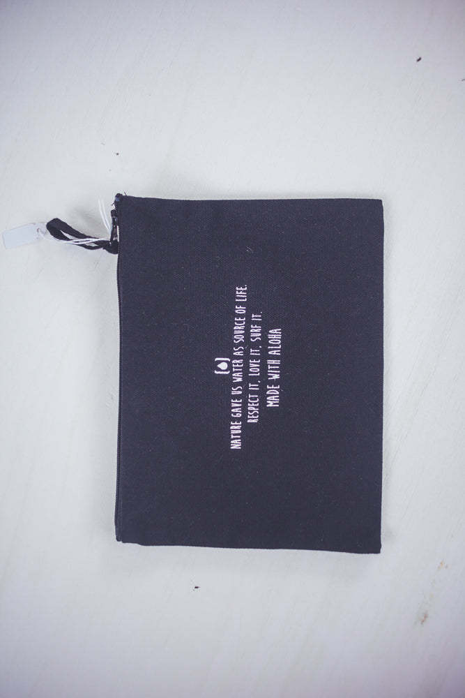 UNISEX RECYCLED WATER PURSE