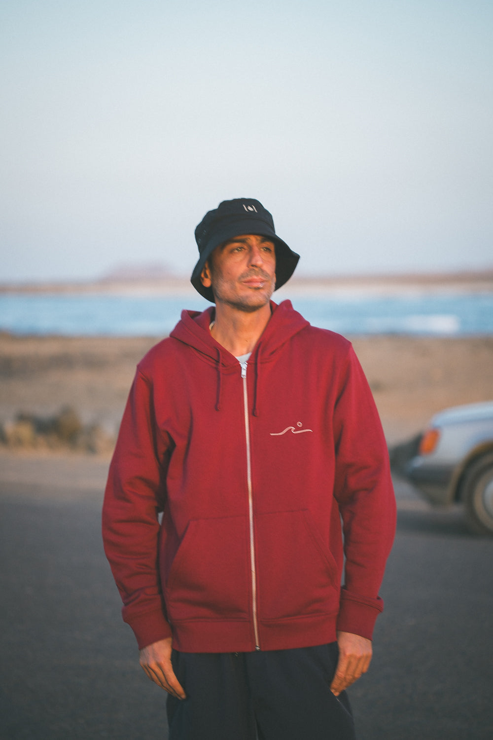 UNISEX ORGANIC MOON ZIP HOODY