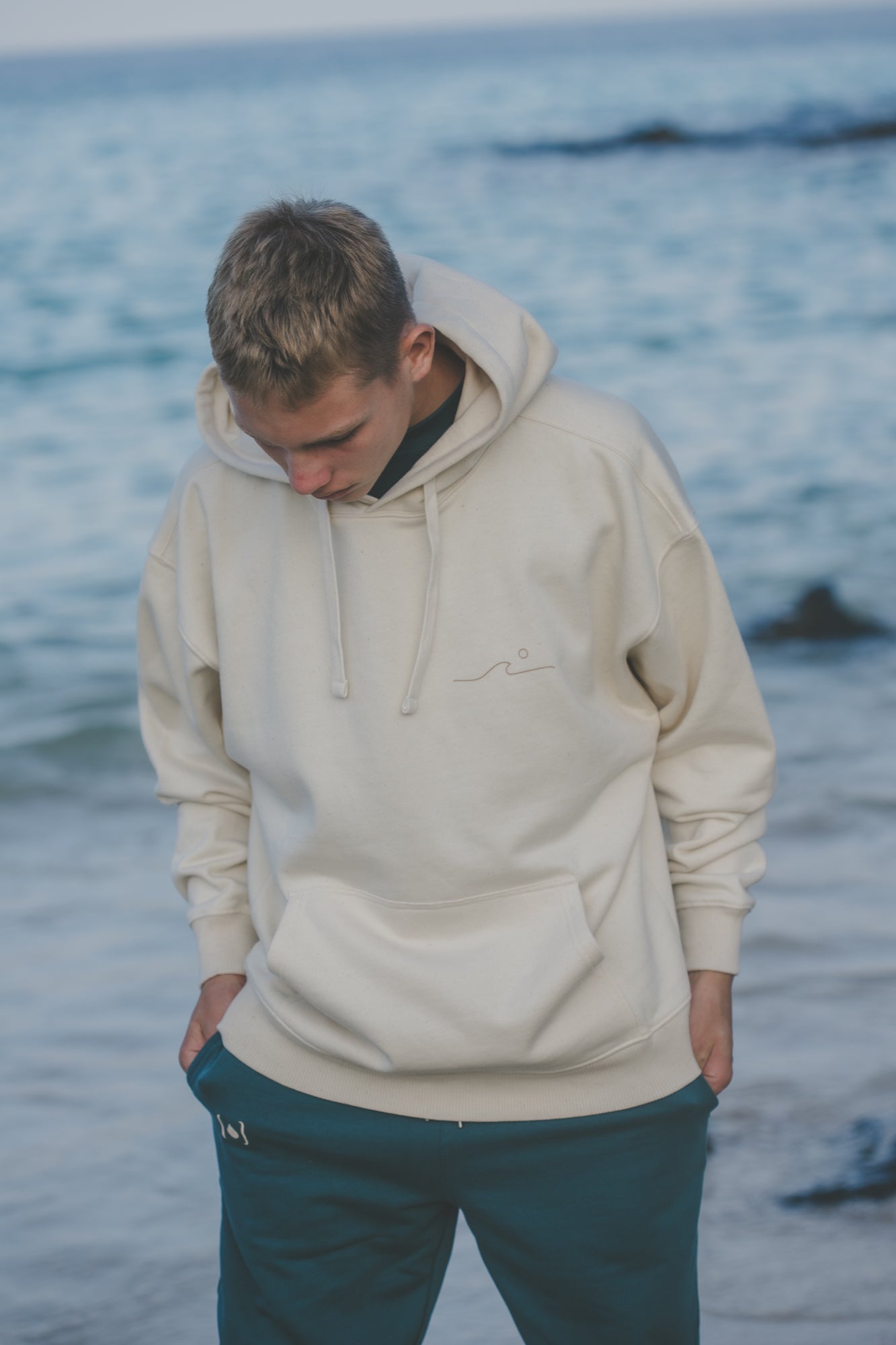 WAVE OVERSIZED HOODY