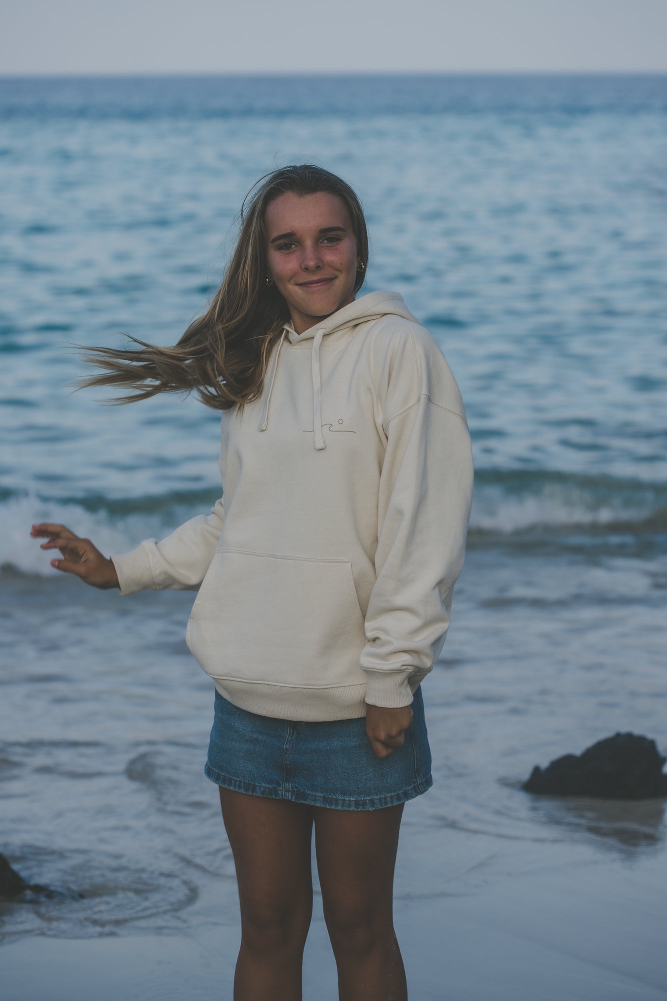 WAVE OVERSIZED HOODY