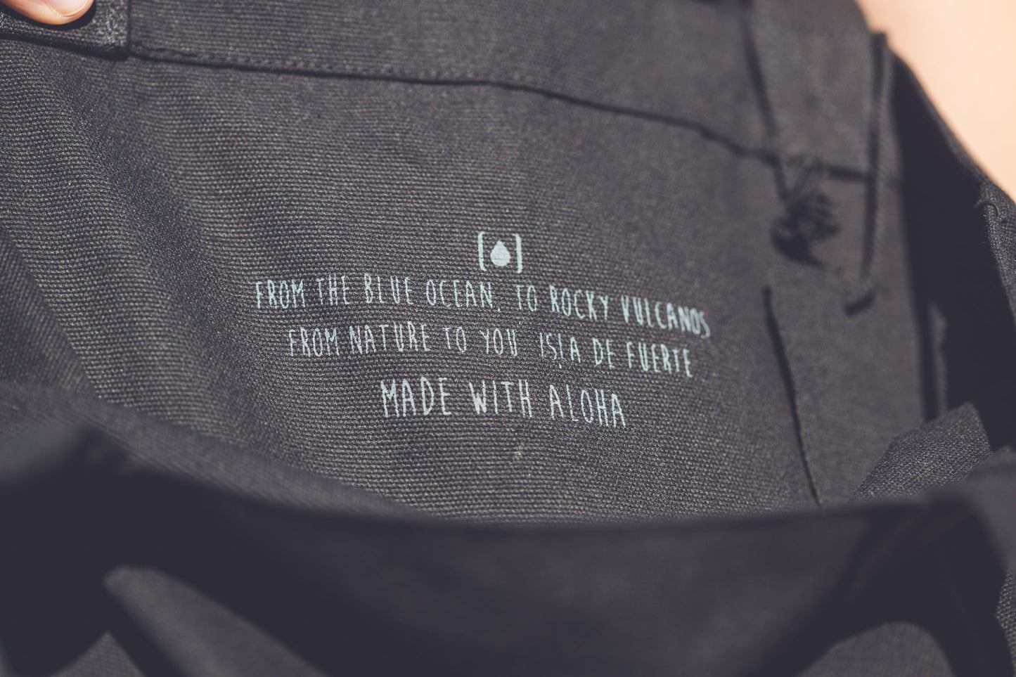 UNISEX RECYCLED PALM BAG